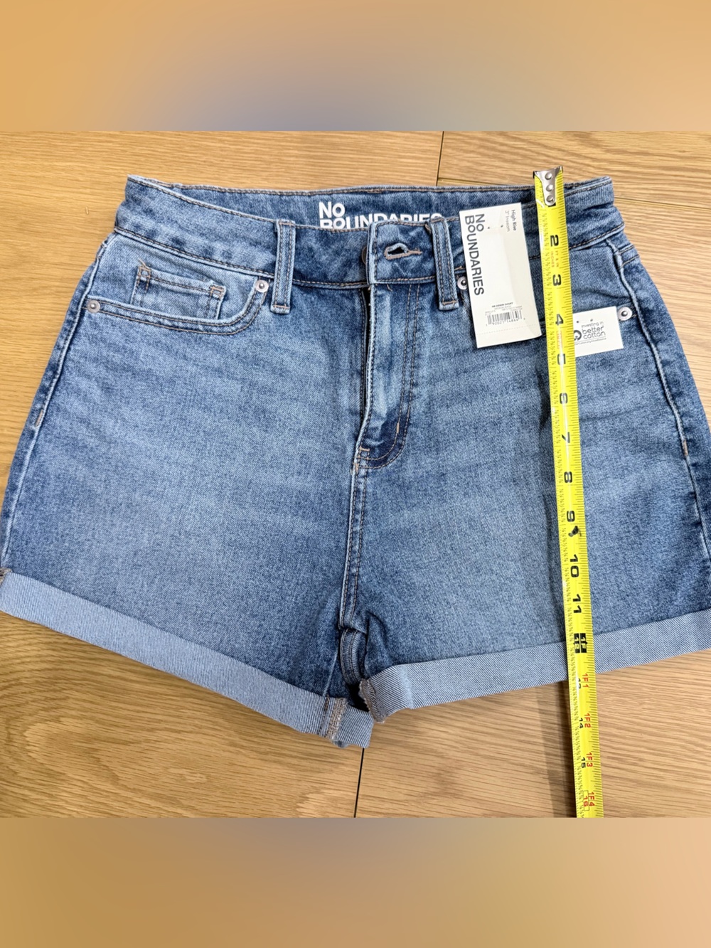 No Boundaries Women's Blue Denim Rolled Hem Shorts
